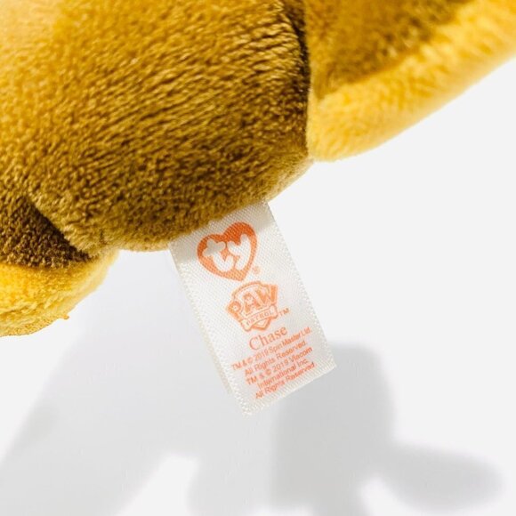 ty Paw Patrol Chase Puppy 7 1/2” Plush - Picture 4 of 4